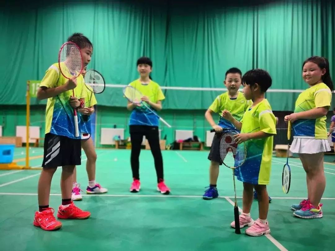 {YY GAME娛樂}(附近的羽毛球成人培训班有哪些)